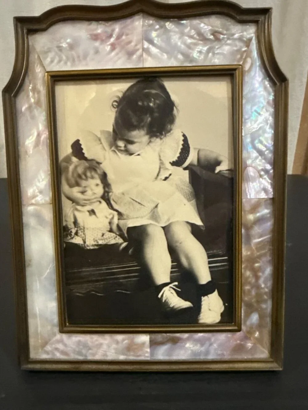 Stiffel Mother of Pearl Tabletop Picture Frame Holds 5x7” Photo Silvertone Metal
